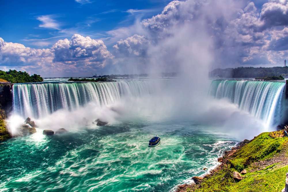 ۲۵ آبشار دیدنی در کانادا