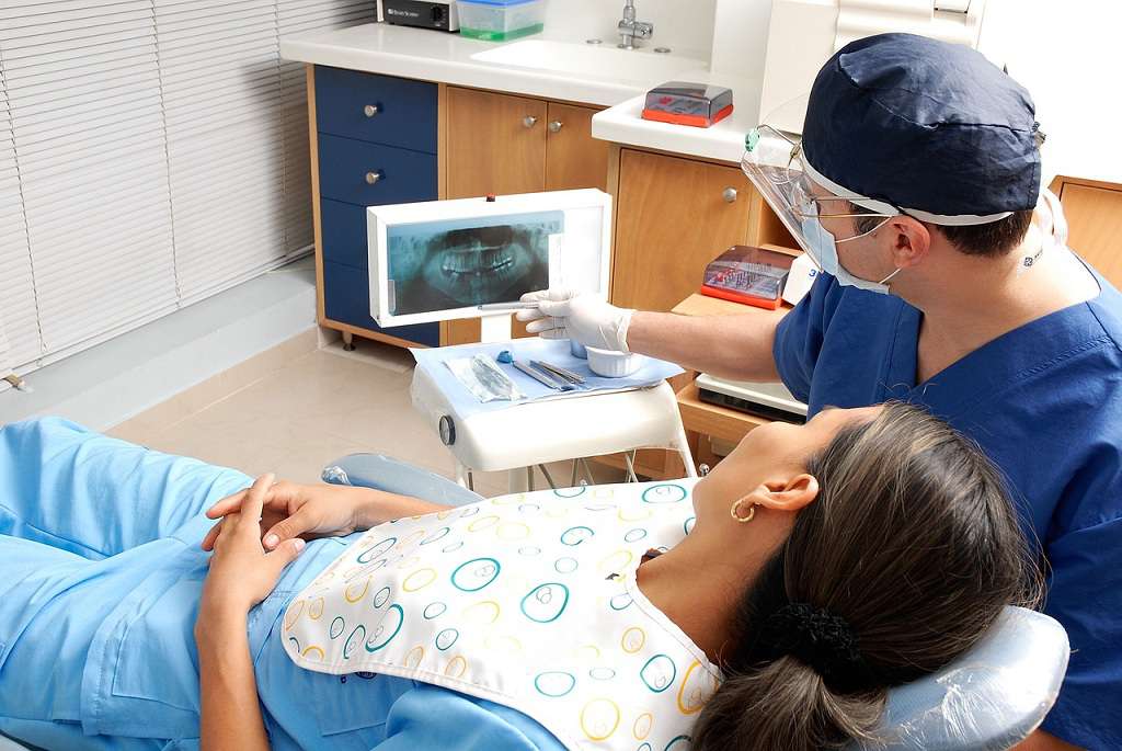 مزایای مهاجرت دندانپزشکان به کانادا